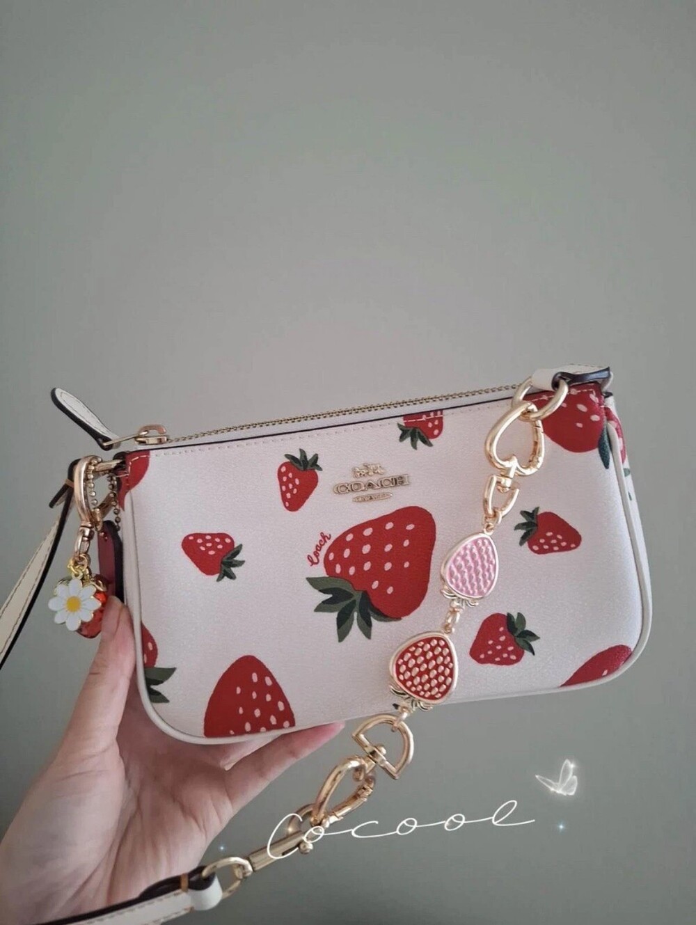 New Coach Nolita 19 With Strawberry Print CH533 + Extended Strawberry chain - Picture 2 of 11